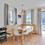 Chalet Modern In Near Area *