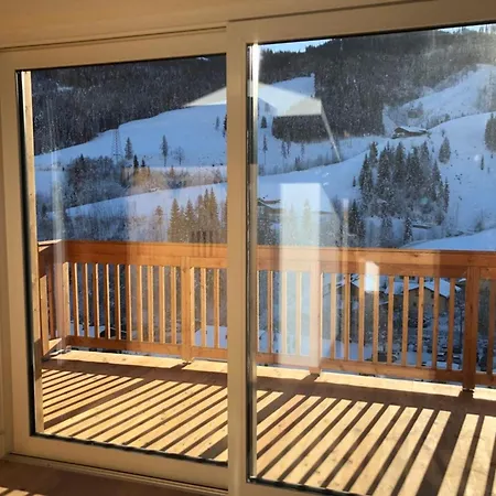 Chalet Modern In Near Area